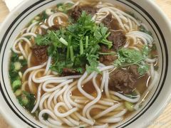 -小马牛肉面·牛骨熬制(南京博物院店)