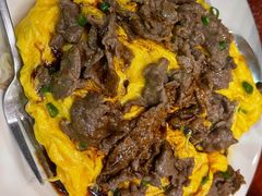 牛肉滑蛋饭-有章牛杂(石厦店)