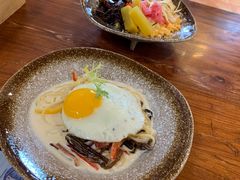 -more than meow吴止猫主题餐厅(承德 中船汇店)