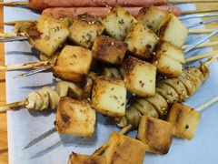 -亿牌牌东北烧烤(怀特店)