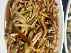 -老太婆饭店(新富路店)