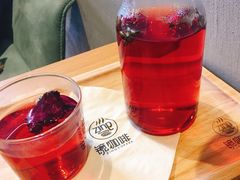 -ZING COFFEE 镜咖啡