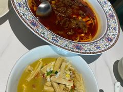 -楚山晓·湖北菜(武汉光谷K11店)