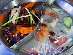鸳鸯锅底-张嬢嬢老火锅(壹号店•六年店)