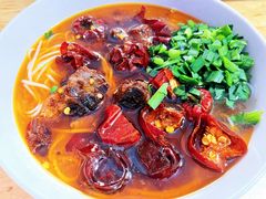 辣子鸡-越洋肖氏老米线(杨家坪店)