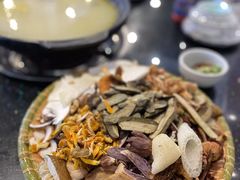 -草墩罗非鱼庄•野生菌•腊排骨(七星街上段店)