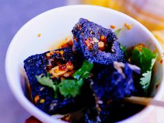 -黑色经典臭豆腐·湖南特产(坡子街店)