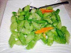 iphone_upload_pic-车之谷·汽车文化主题餐厅(汽开店)