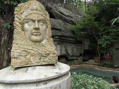 -海口观澜湖火山温泉谷