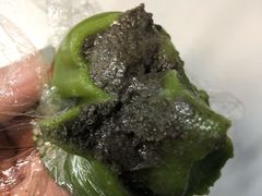 芝麻青团-许阿姨糕团店(南京总店)