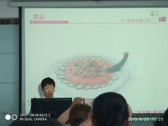 -爱月宝月嫂·育儿嫂(哈尔滨总店)