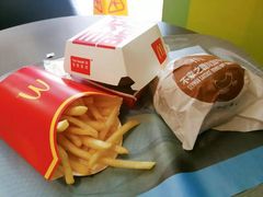 -麦当劳(新洲南路店)