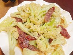 腊味炒台山花菜-荔枝红五号农庄