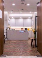 -丁和李朴美发沙龙