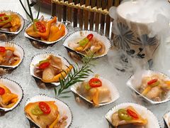 -品海楼·大连海胆锅贴馆(东港店)