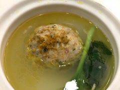 蟹粉狮子头-怡园饭店-餐厅(四望亭店)
