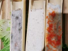 手打鲜虾滑-番食园鲜食火锅(高新店)