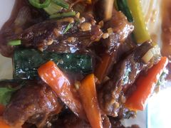 -华龙特色大骨鸡农家菜馆