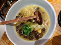 -云味馆米线(广州白云凯德店)