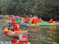 -罗田大别山峡谷漂流