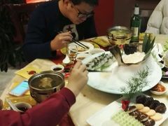 -胡记饭店(保工街店)