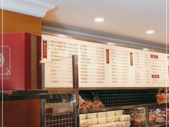 面包甜点陈列柜-国际饭店·帆声西饼屋(黄河路店)