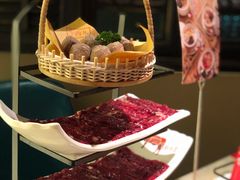 -左庭右院鲜牛肉火锅(环球港店)