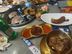 -金会长自助海鲜·烤肉(人民广场店)