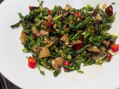 -大连湾旭日·家宴·海肠捞饭(马栏广场店)