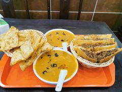 -方中山胡辣汤(成都首店)