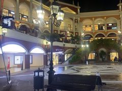 -佛罗伦萨小镇广佛名品奥特莱斯(疏港路店)