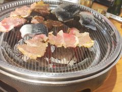 -青瓦餐厅·生鱼片·韩园烤肉(西塔店)