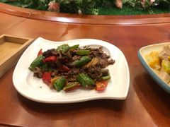 姜葱炒牛肉-喜碧海鲜·二十年本土海鲜老字号(上排店)