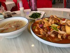 -撒拉人家.酸菜牦牛肉火锅