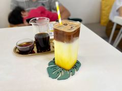 黄咖啡-五进制 Coffee Shop