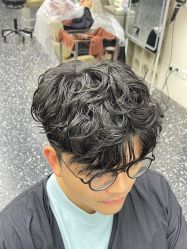 -Hair Co.一间沙龙