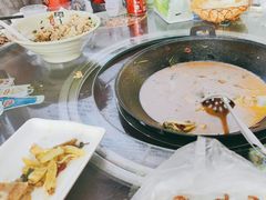 -丹水桥地锅鱼·翘嘴鲌·地方特色全鱼宴(丹江口大坝店)