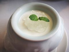 燕窝酸奶-北京厨房(西安SKP店)