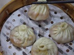 -莱莱小笼·乔艾