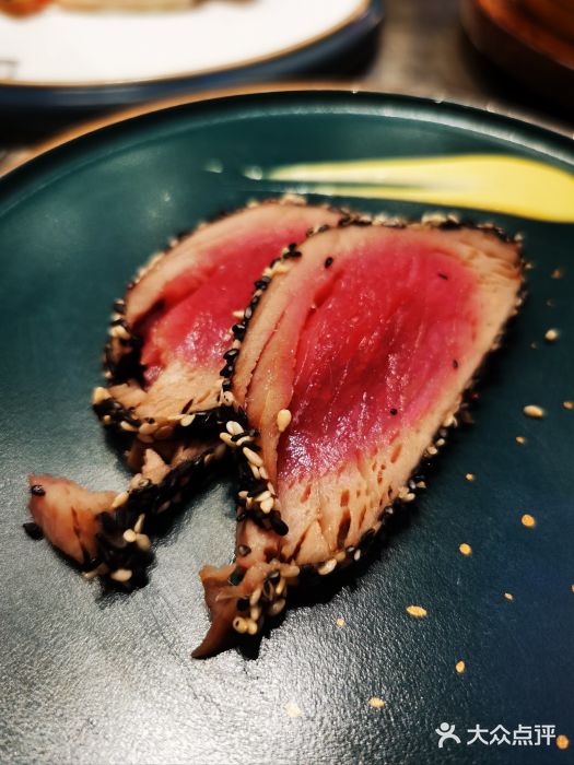 猛古里烤肉自助(荟聚中心店)嫩烤金枪鱼图片
