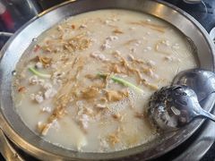 -老来福·非遗酸汤兔(凯旋路店)