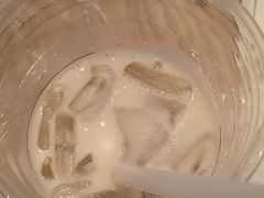 -星巴克(广州百信广场东区店)