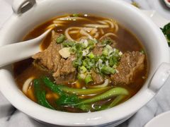 晶华红烧牛肉面-故宫晶华