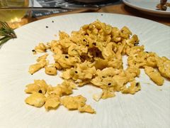 -一朵菌·野生菌探索家火锅(南亚店)