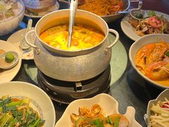 -大头虾越式风味餐厅(光明广场店)