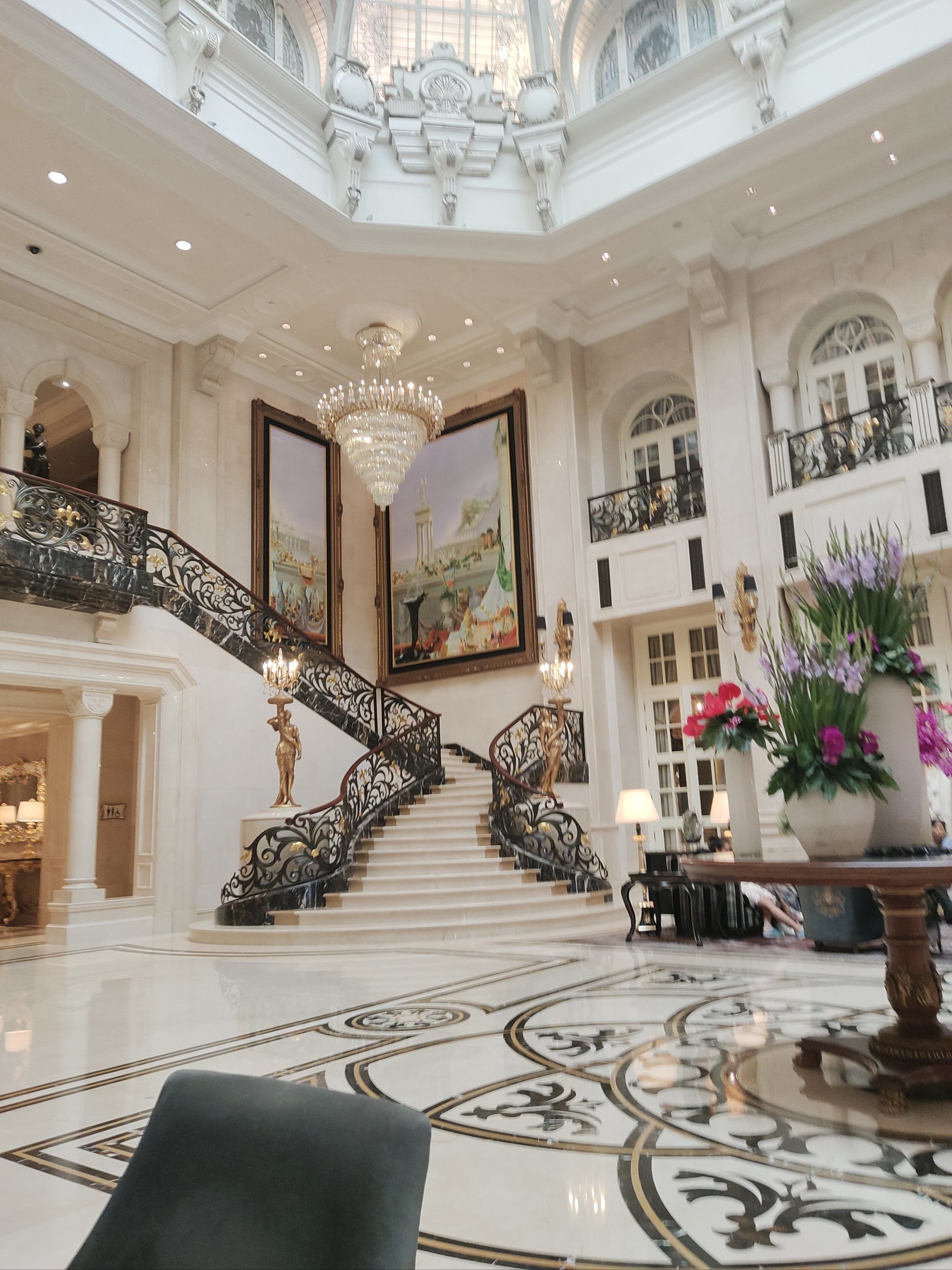 大连城堡酒店内部