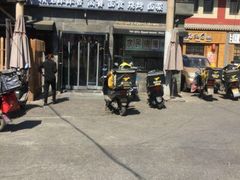 -万记麻辣烫国展总店