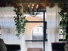 -花十悦·鲜花咖啡餐厅(振业城一期店)