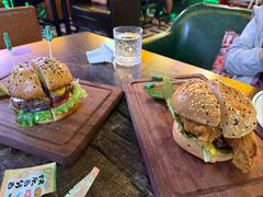 -Famous肥猫墨西哥音乐餐吧(五棵松华熙LIVE店)