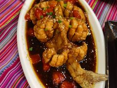 滇味糖醋鲈鱼-香巴拉云南餐厅(华莱坞店)